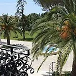 Casa Vacanze Le Due Torri Hotel *