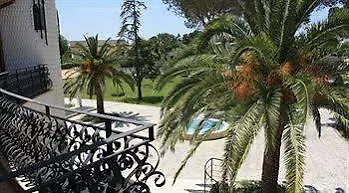 Casa Vacanze Le Due Torri Hotell *